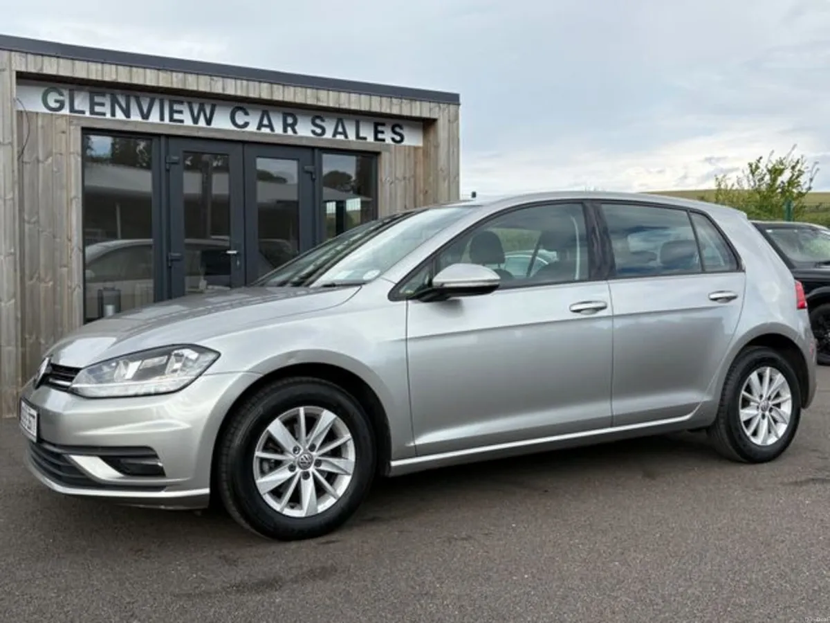 Volkswagen Golf IRISH CAR - 1LITRE 115BHP - Image 3