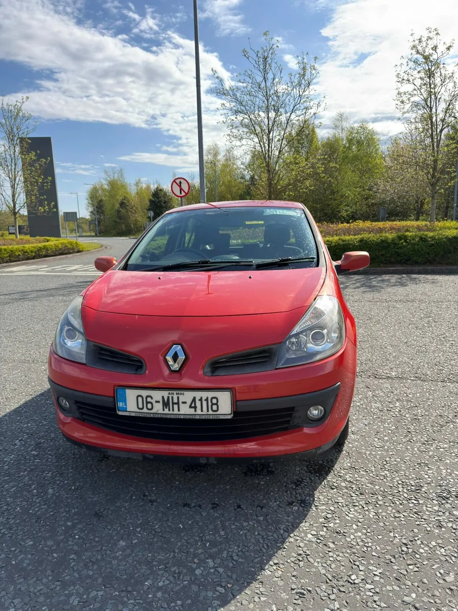 Renault Clio 06, Tax 02/27, NCT 03/27 - Image 2