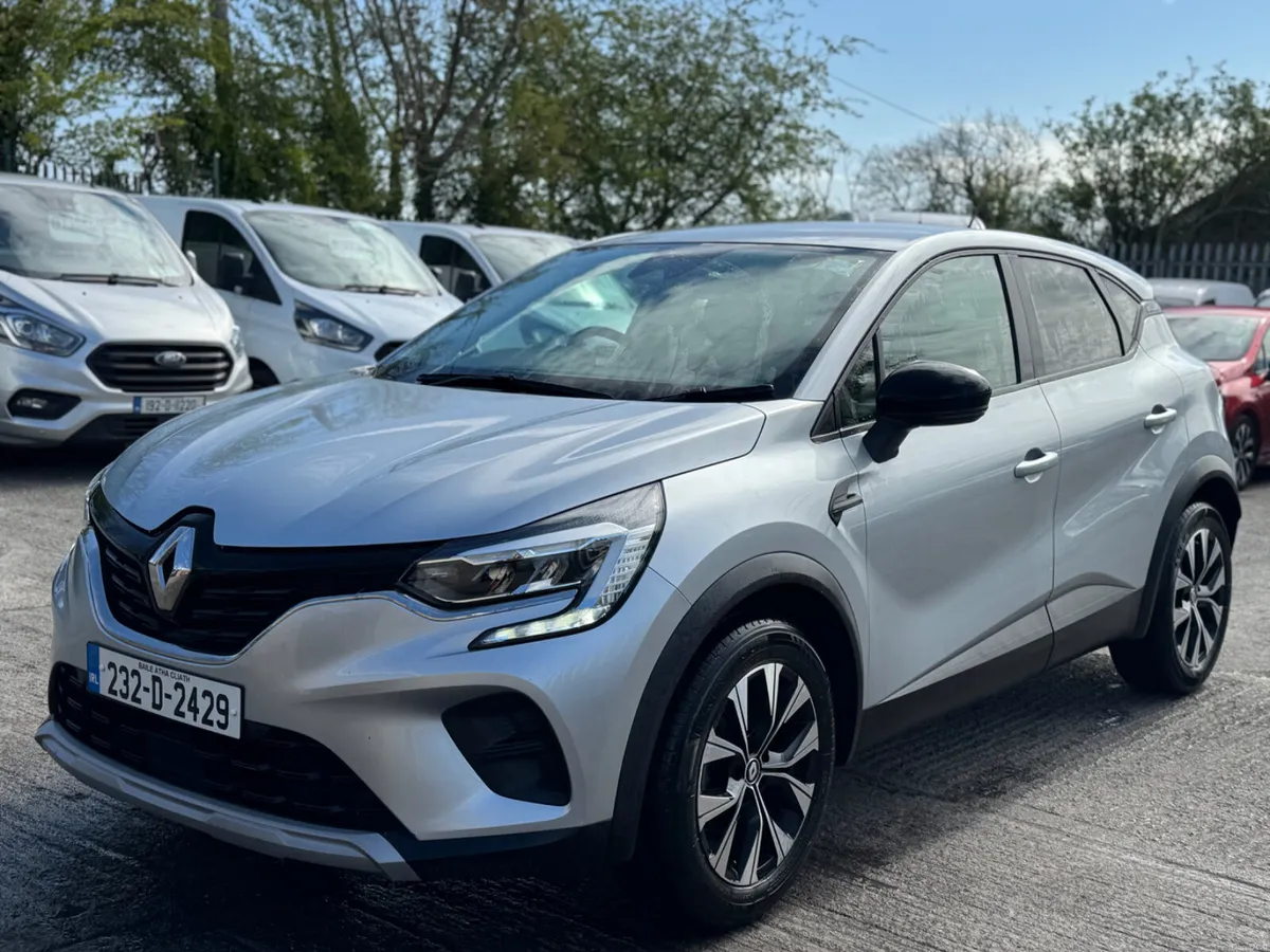 RENAULT CAPTUR AUTOMATIC 2023 - Image 3