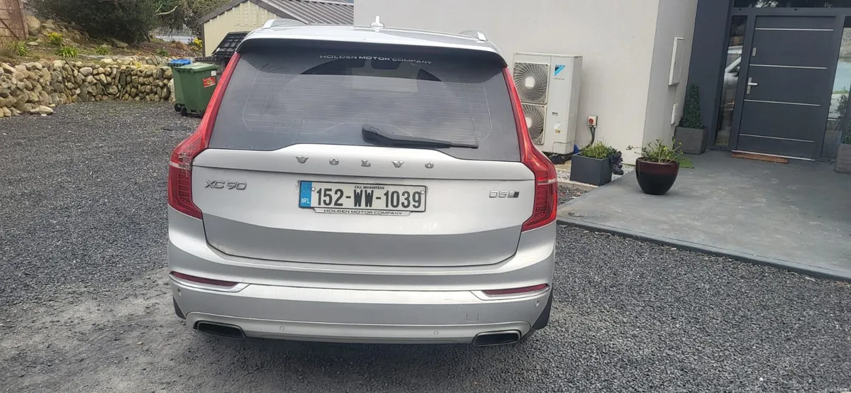 Volvo XC90 2015 - Image 1