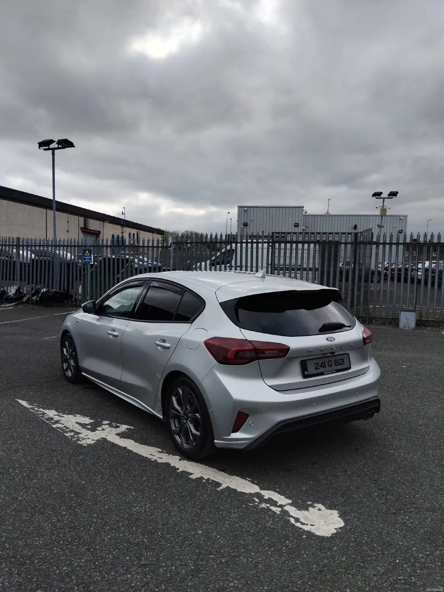 Ford Focus 2024 - Image 1