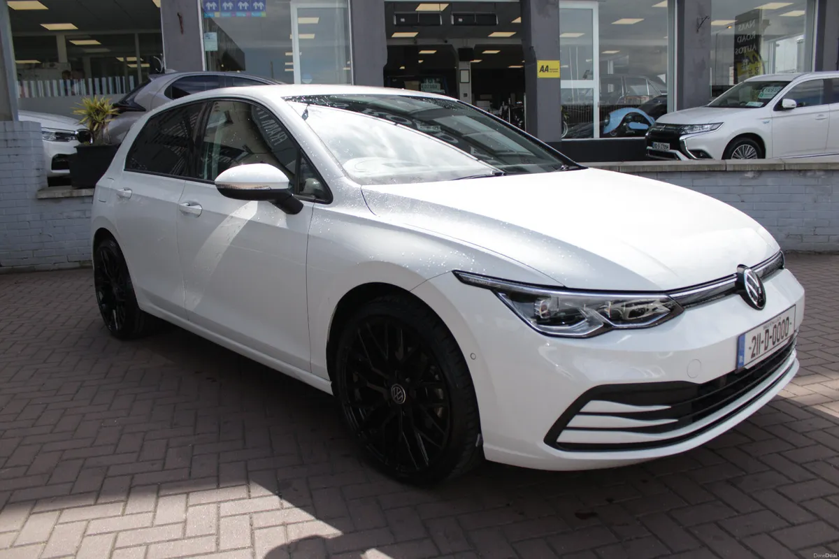 1,0TSI  COMFORTLINE PLUS 5DR HATCHBACK AUTOMATIC / - Image 2