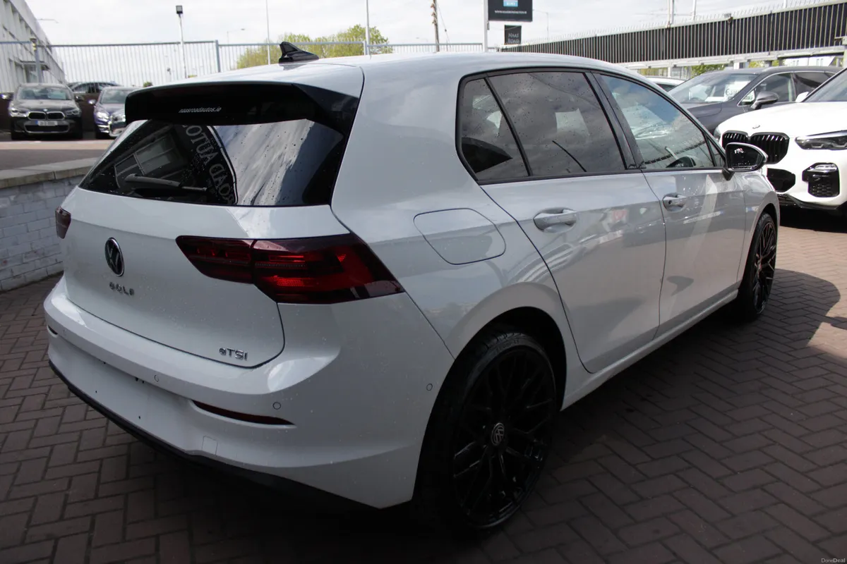 1,0TSI  COMFORTLINE PLUS 5DR HATCHBACK AUTOMATIC / - Image 4