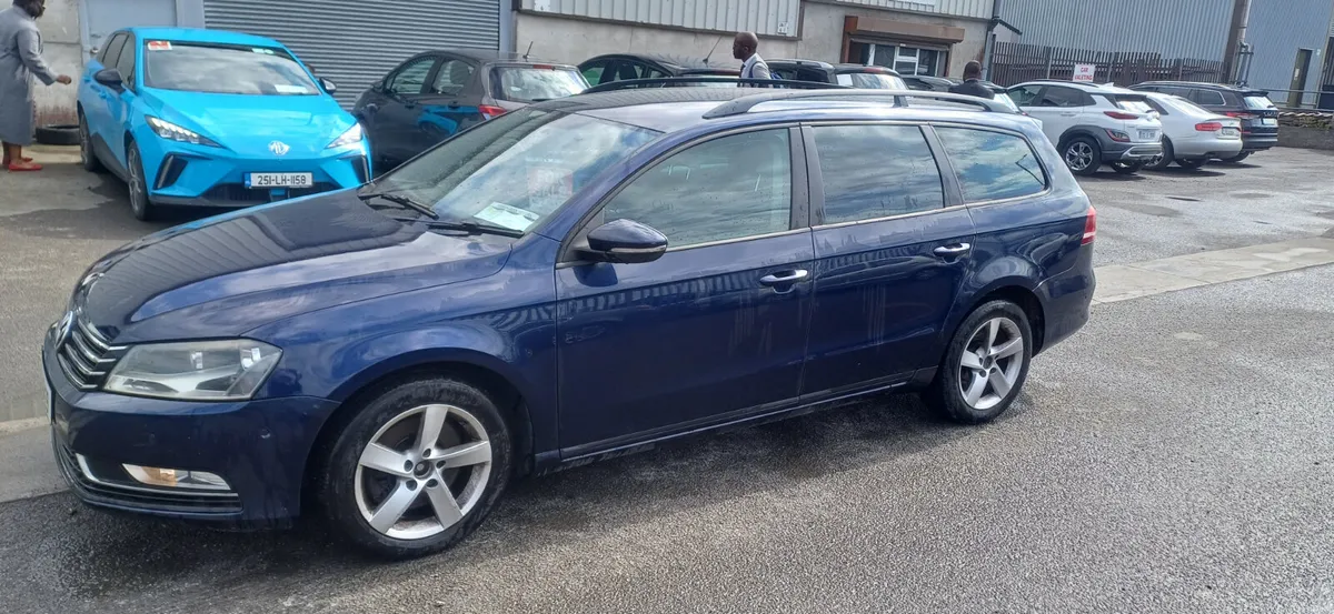 Volkswagen Passat 2011 NCT 09/26 - Image 3