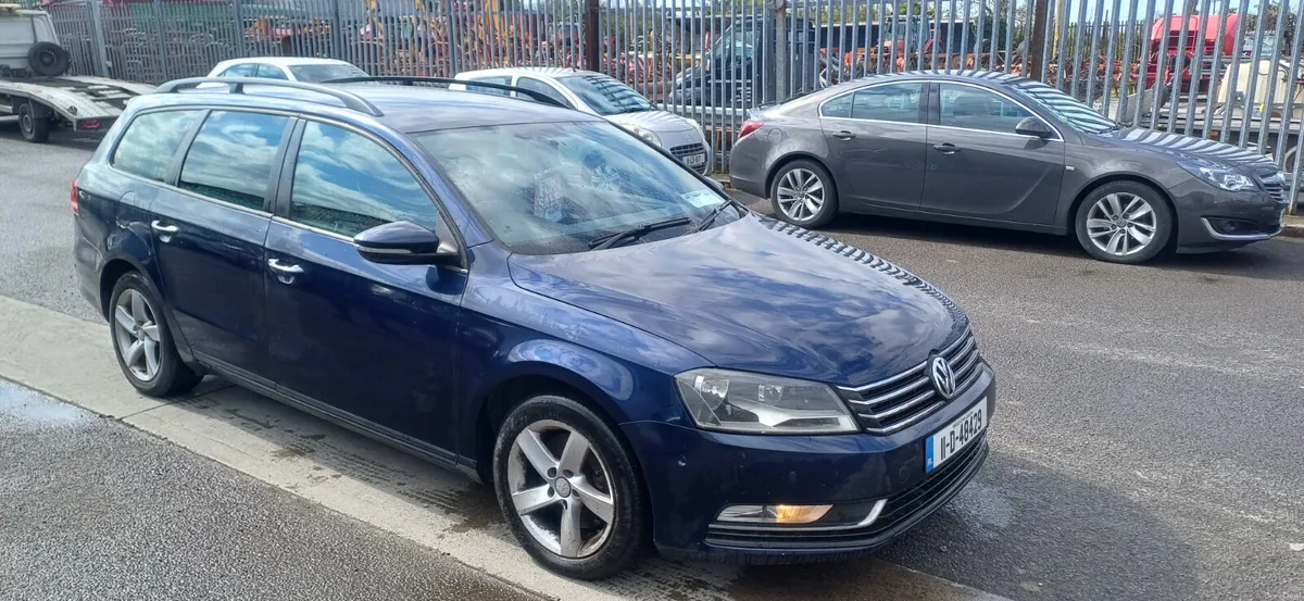 Volkswagen Passat 2011 NCT 09/26 - Image 1