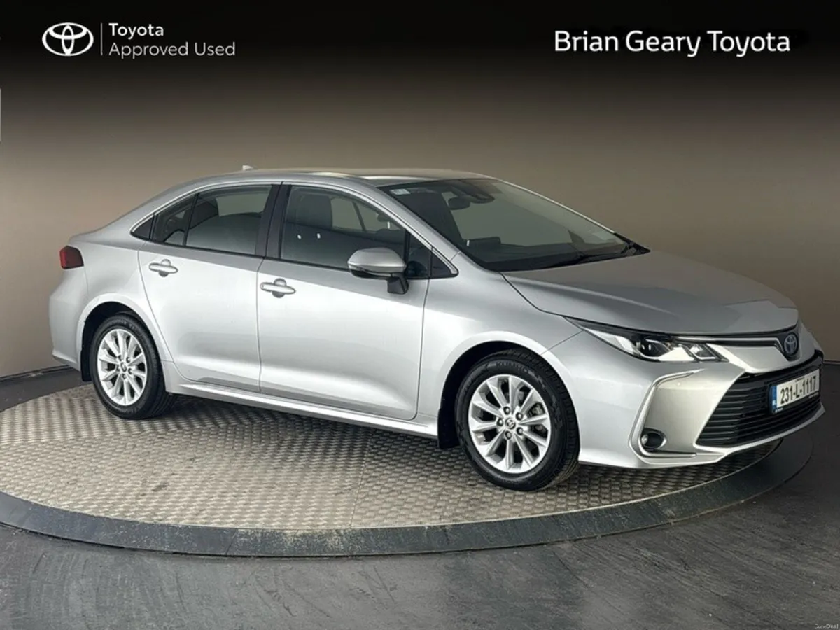 Toyota Corolla HYBRID LUNA SALOON - Image 1
