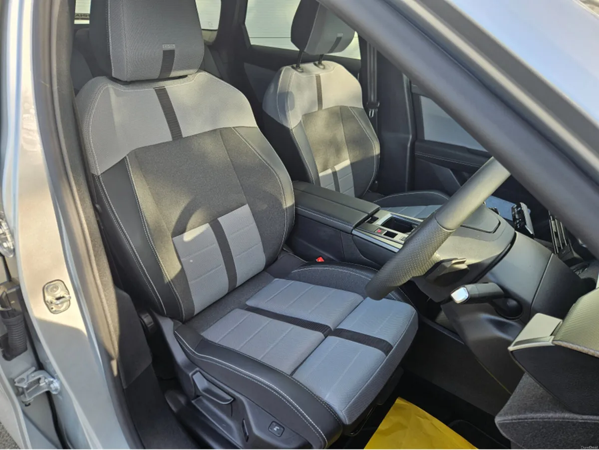 Opel Grandland GS SUV 1.2 136PS MHE - Image 6