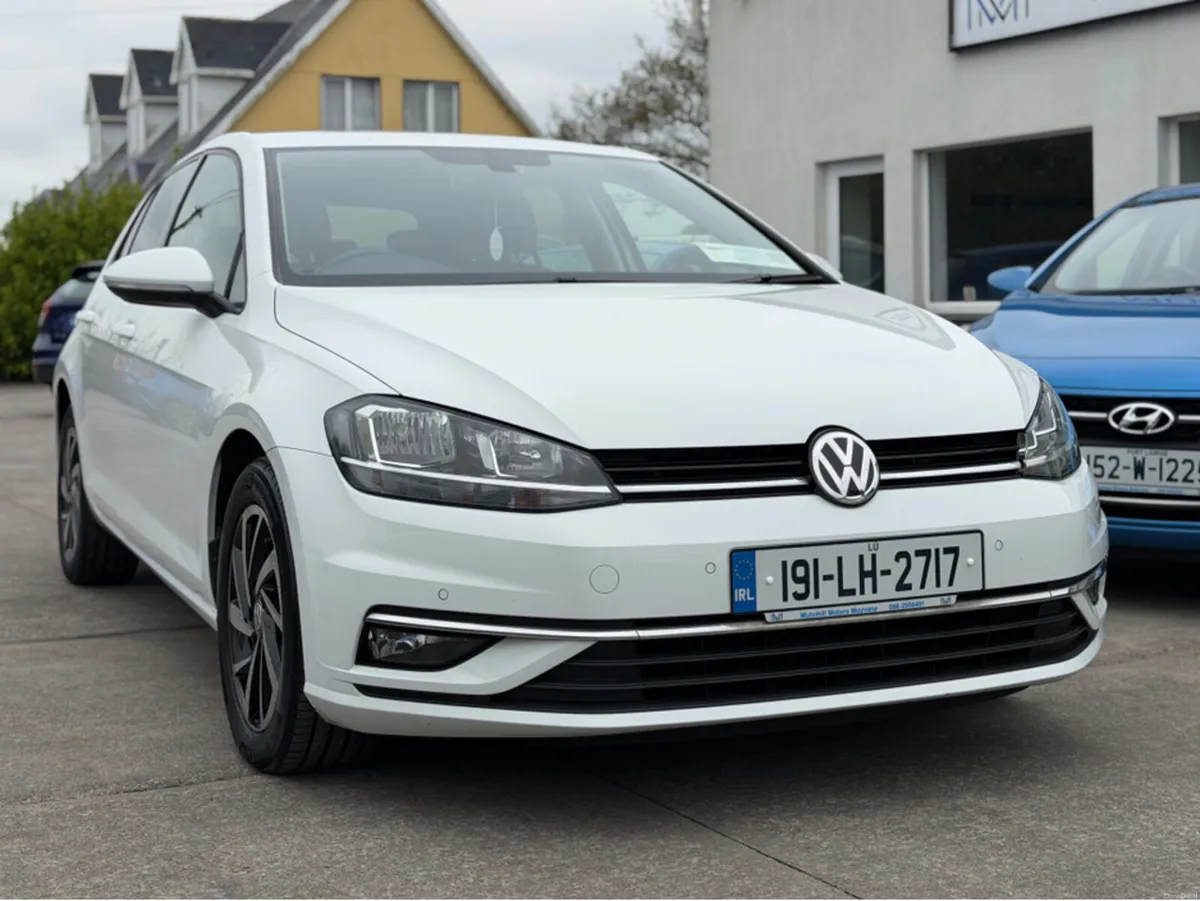 Volkswagen Golf Stylish Alloys & Excellent Conditi - Image 3