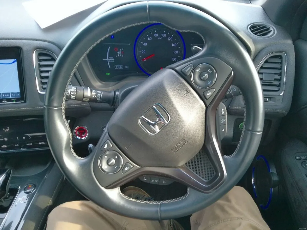 2020 Honda Vezel Hybrid Only 24K Kilometers! - Image 4