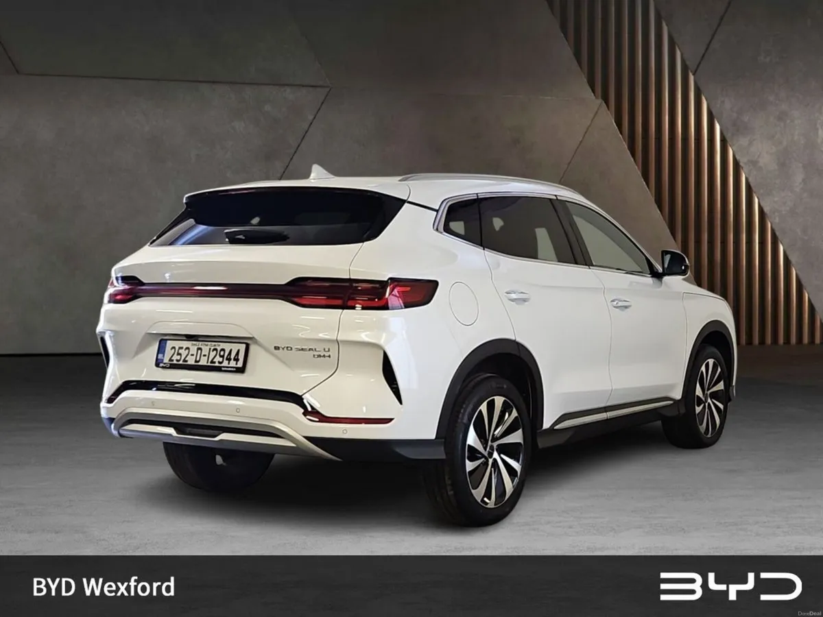 BYD SEAL U SEAL U DM-i BOOST FWD - Image 4