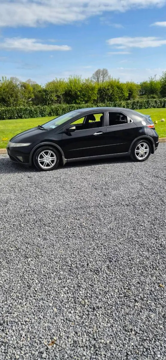 2007 honda civic - Image 1