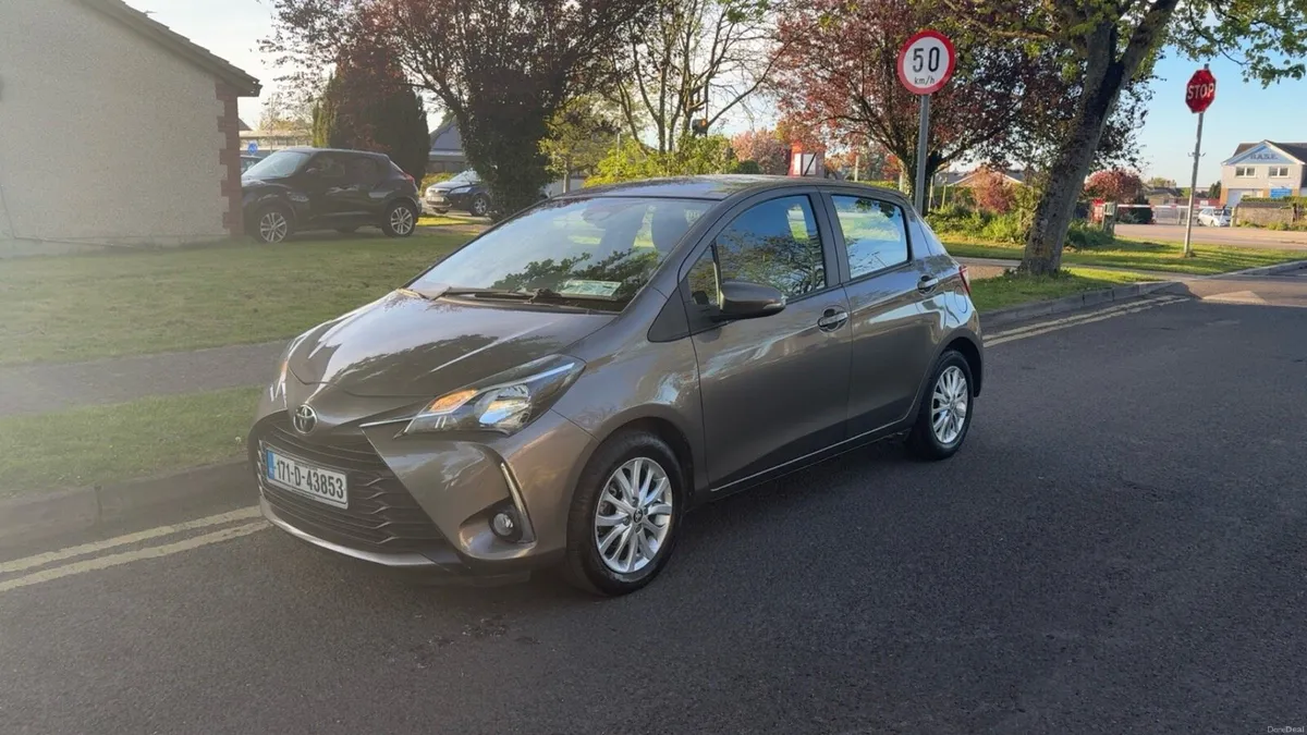Toyota Yaris - Image 2