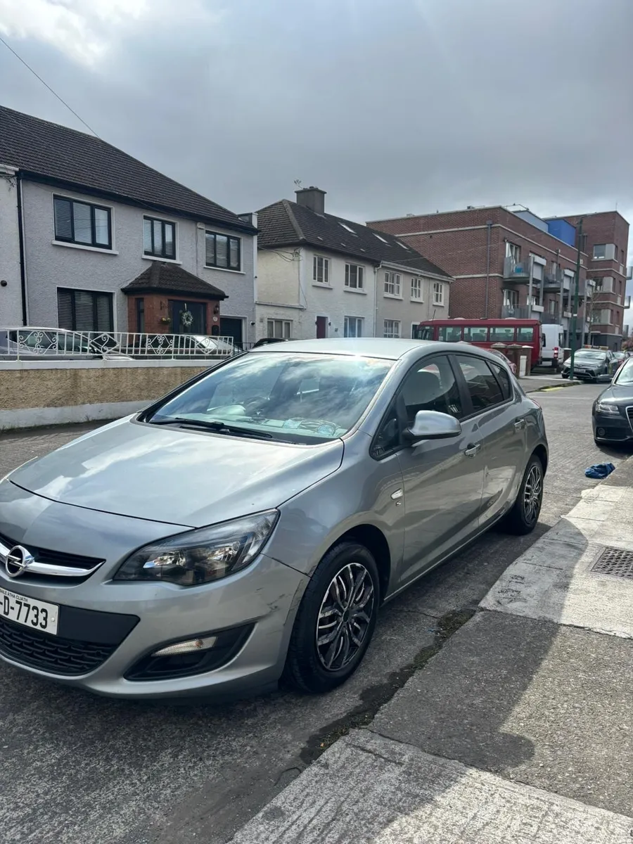 Opel Astra 2014 – Clean, Reliable & Economical - Image 1