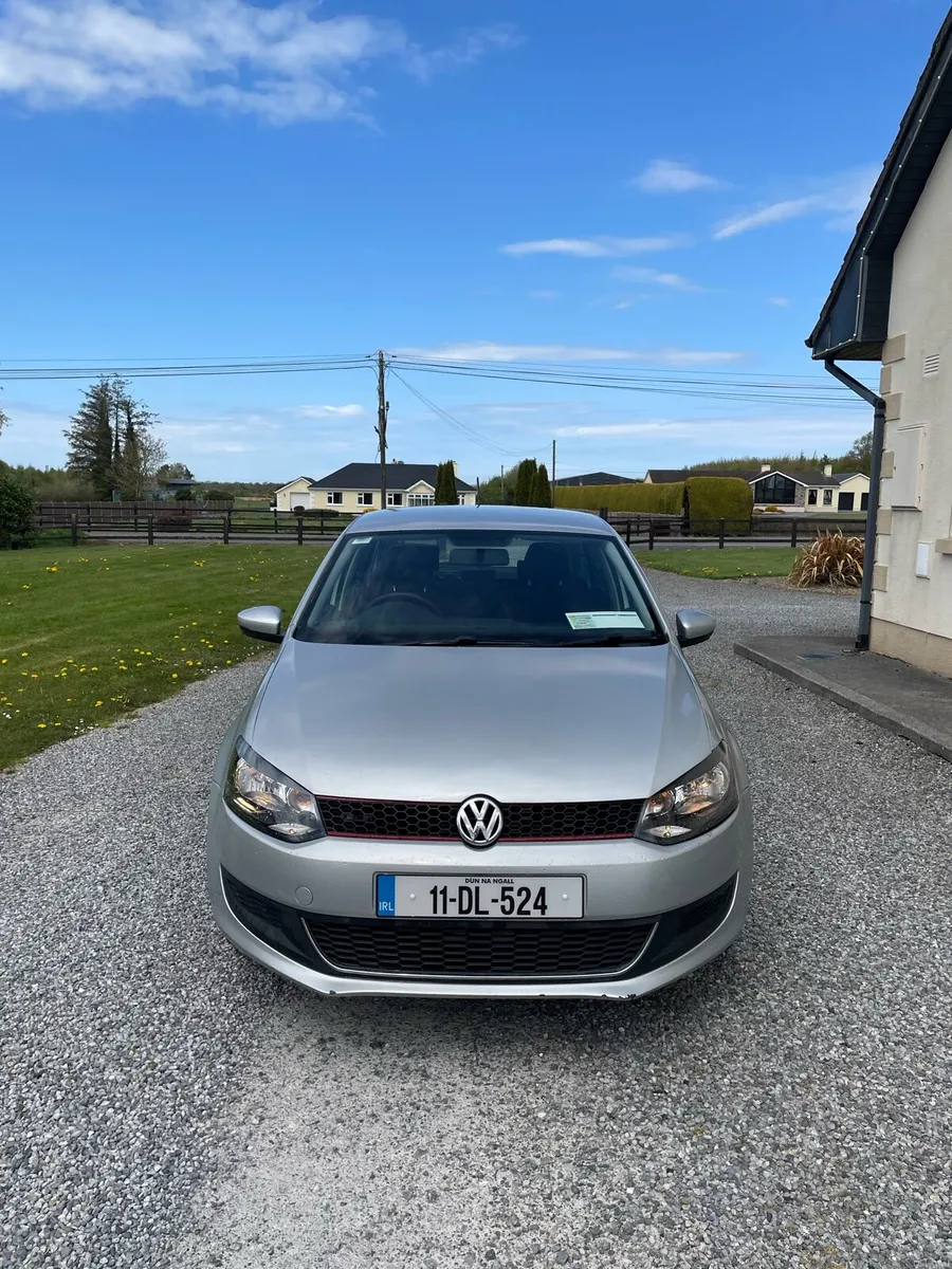2011 Volkswagen Polo - Image 1