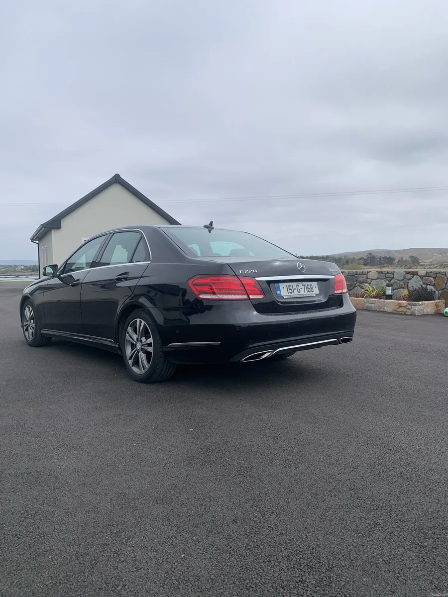 Mercedes Benz E220 bluetec - Image 3