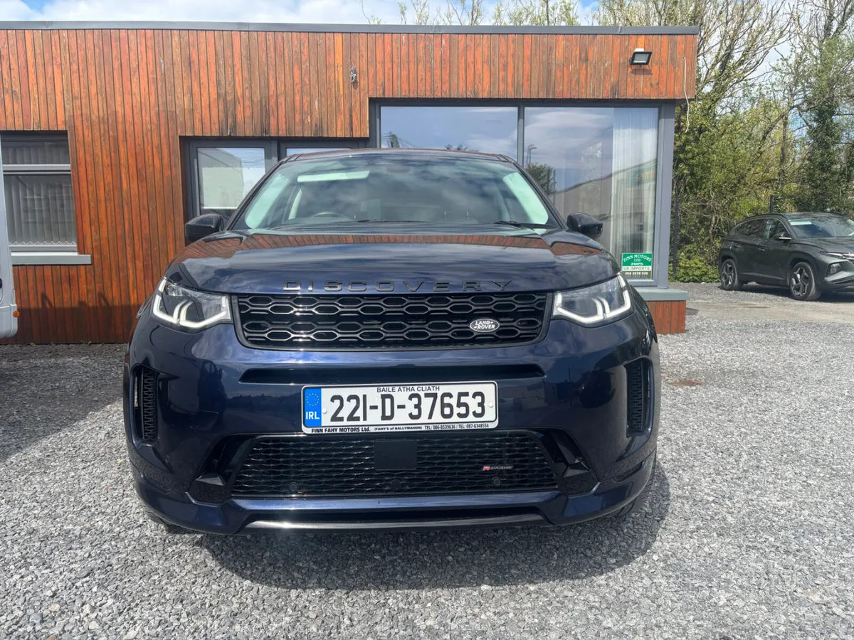 Land Rover Discovery 2022 - Image 1