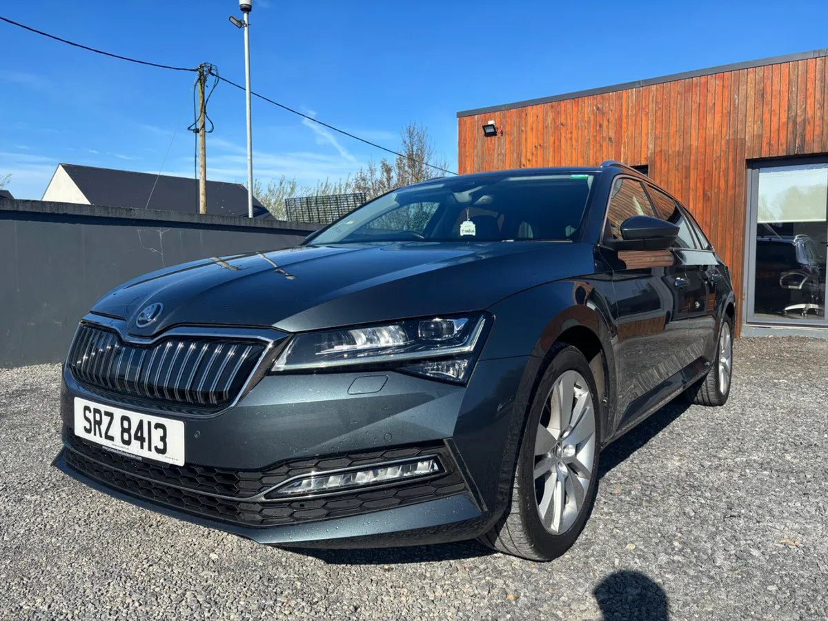 Skoda Superb 2022 - Image 1