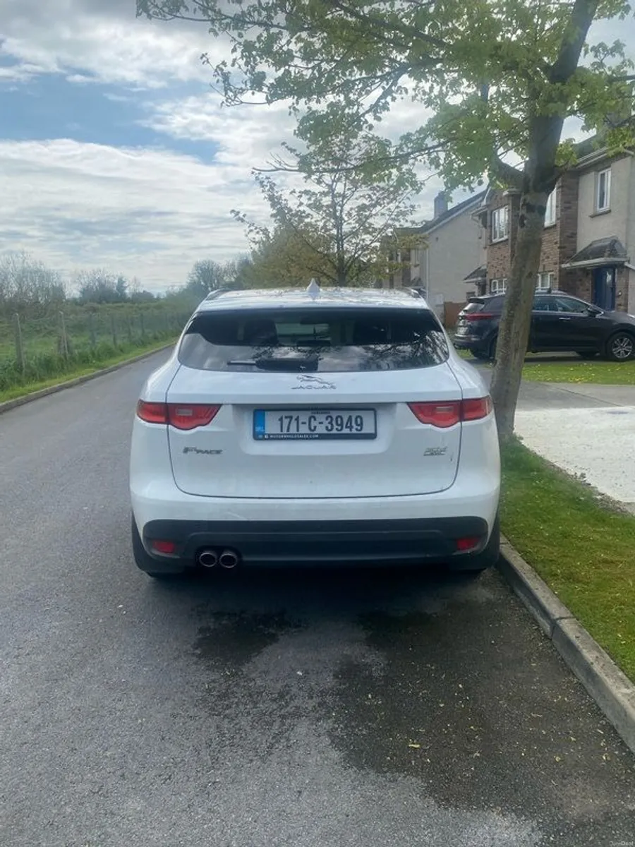 2017 Jaguar F-pace NON RUNNER - Image 4