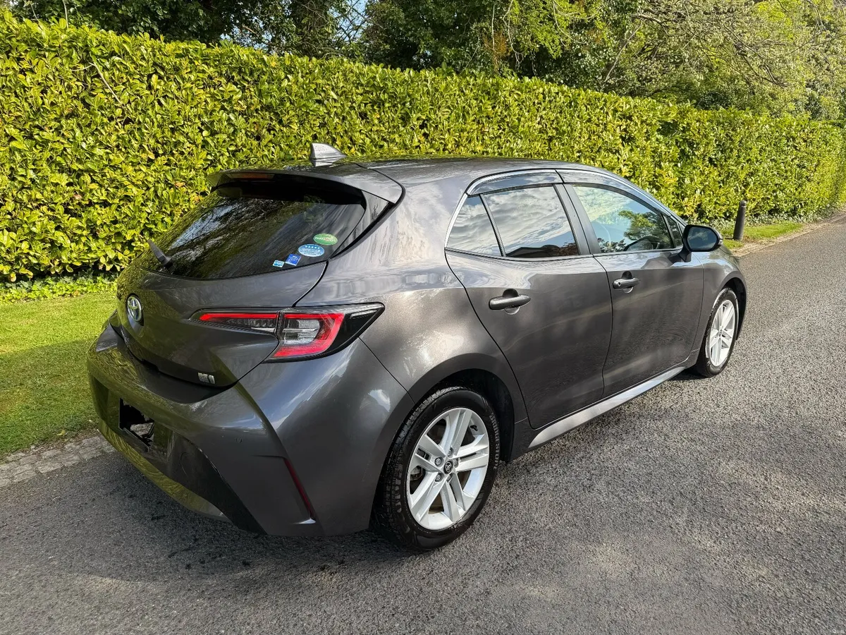 2020 Toyota Corolla Sport 1.8 Hybrid – €15,950 - Image 4