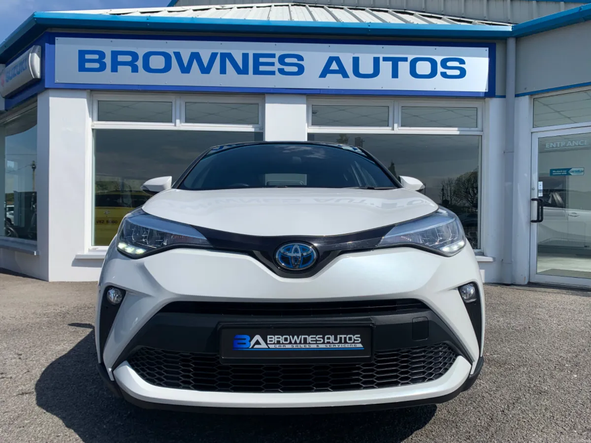 2023 Toyota C-HR I-Con low mileage - Image 3