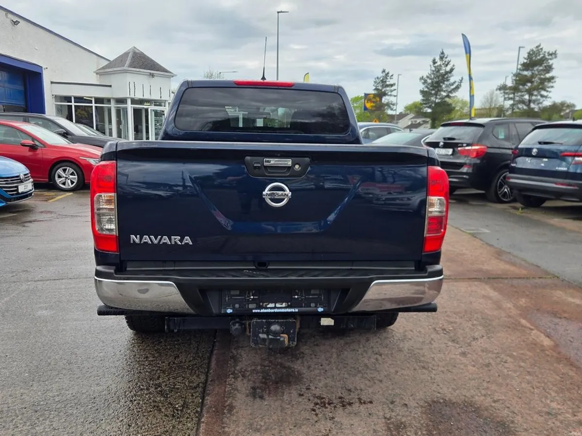 Nissan Navara DCI N-CONNECTA SHR DCB - Image 3