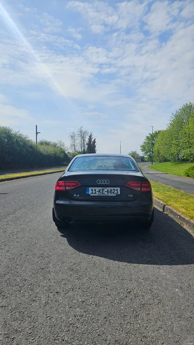 Audi A4 2011 2.0 TDI SE - Image 2