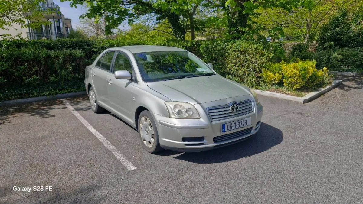 Toyota Avensis Very low mileage - Image 2