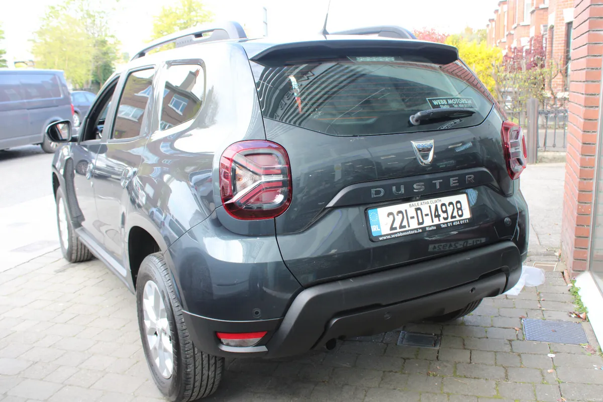 DUSTER 1.5L DCI COMFORT **CAR/VAN COMMERCIAL** - Image 4