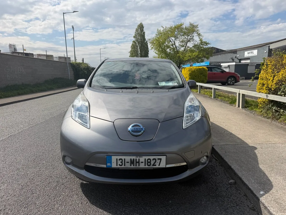 2013 Nissan Leaf E Two keys - Image 3