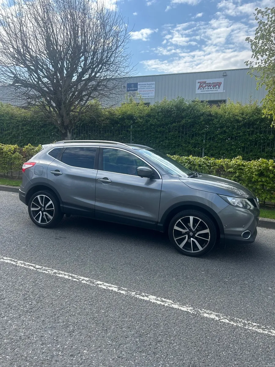 Nissan Qashqai 2017 - Image 1