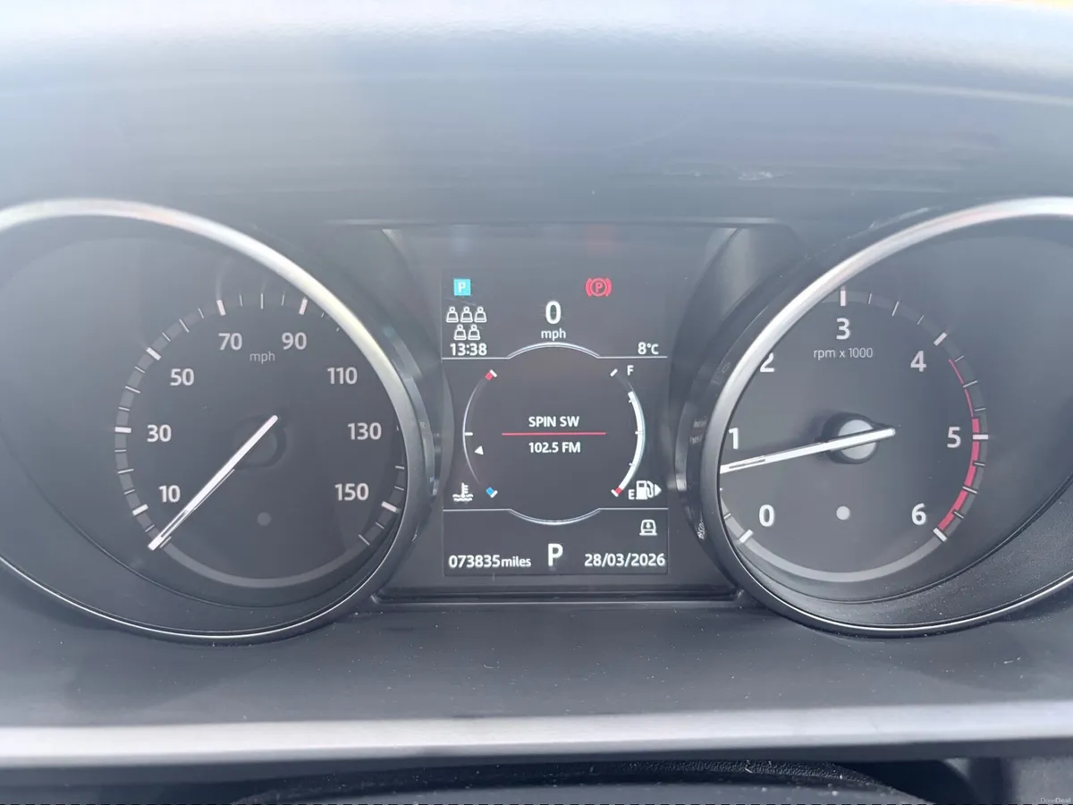 Land Rover Discovery 2018 - Image 4