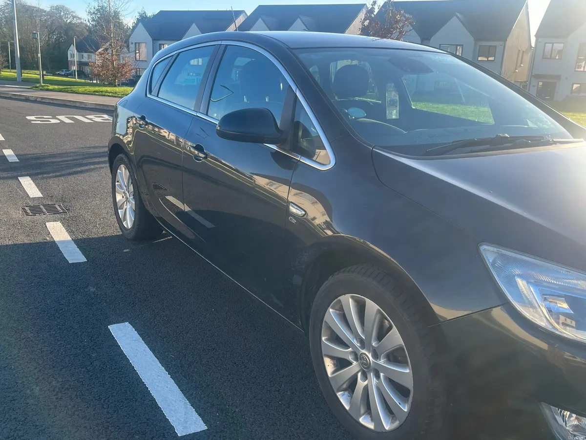 Vauxhall Astra 1.7 Elite - Image 4