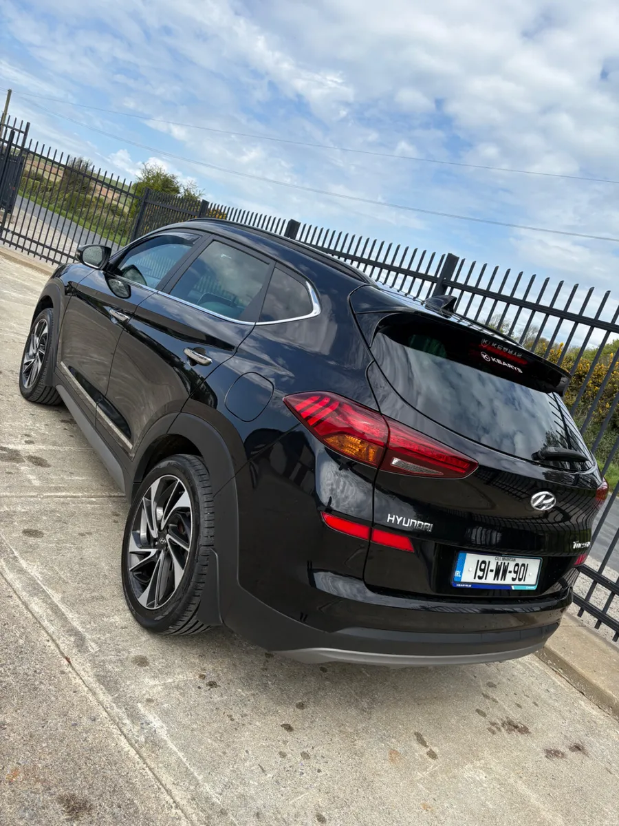 Hyundai Tucson IX35 Premium - Image 3