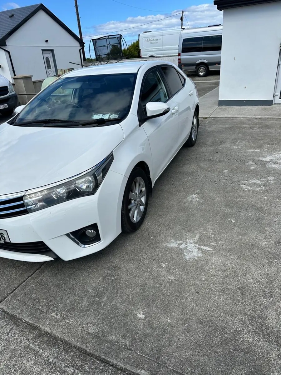 Toyota Corolla - Image 4