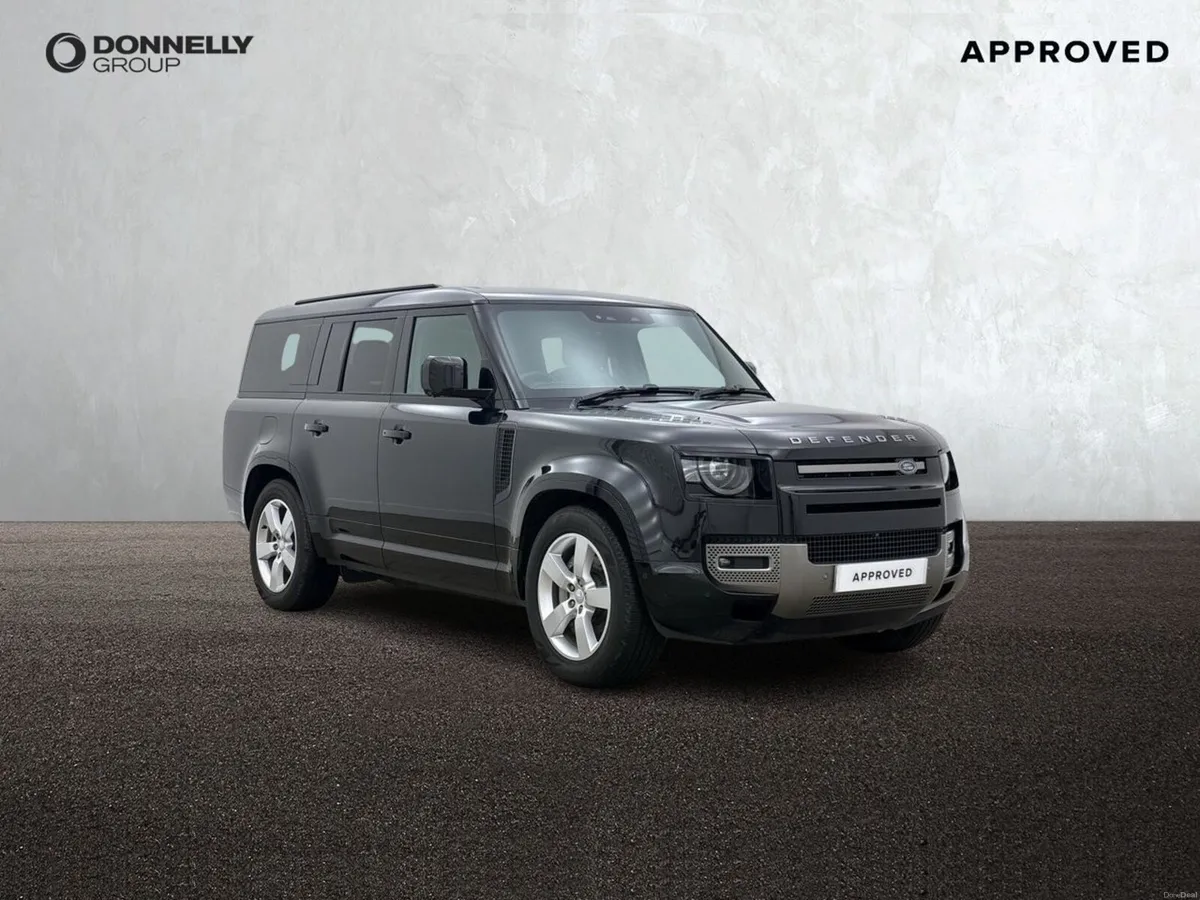 Land Rover Defender Diesel Estate X-Dynamic HSE - Image 1