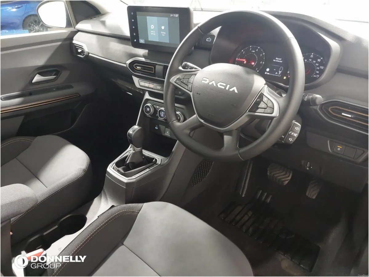 Dacia Sandero Stepway Hatchback Extreme - Image 4