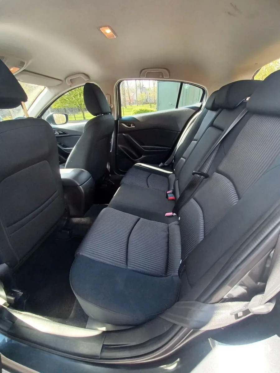 Mazda  2016 - Image 2