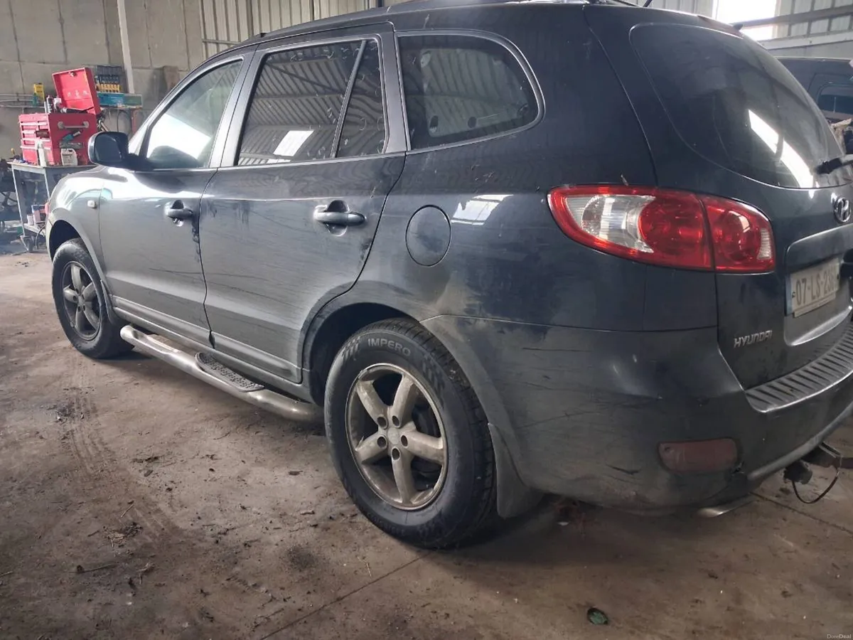 07 Santa Fe 2.2 commercial - Image 4