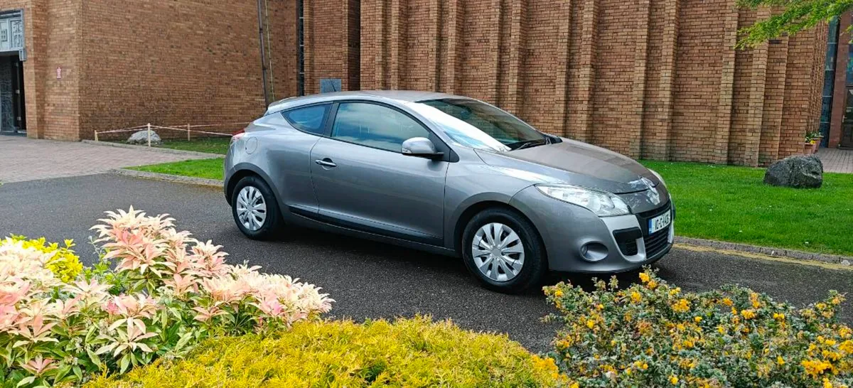 Renault Megane - Image 1