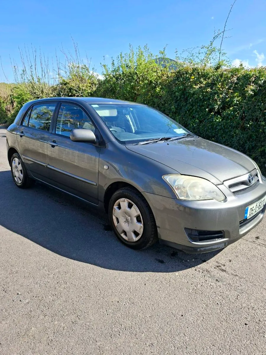 TOYOTA COROLLA 2005 LOW KM - Image 1