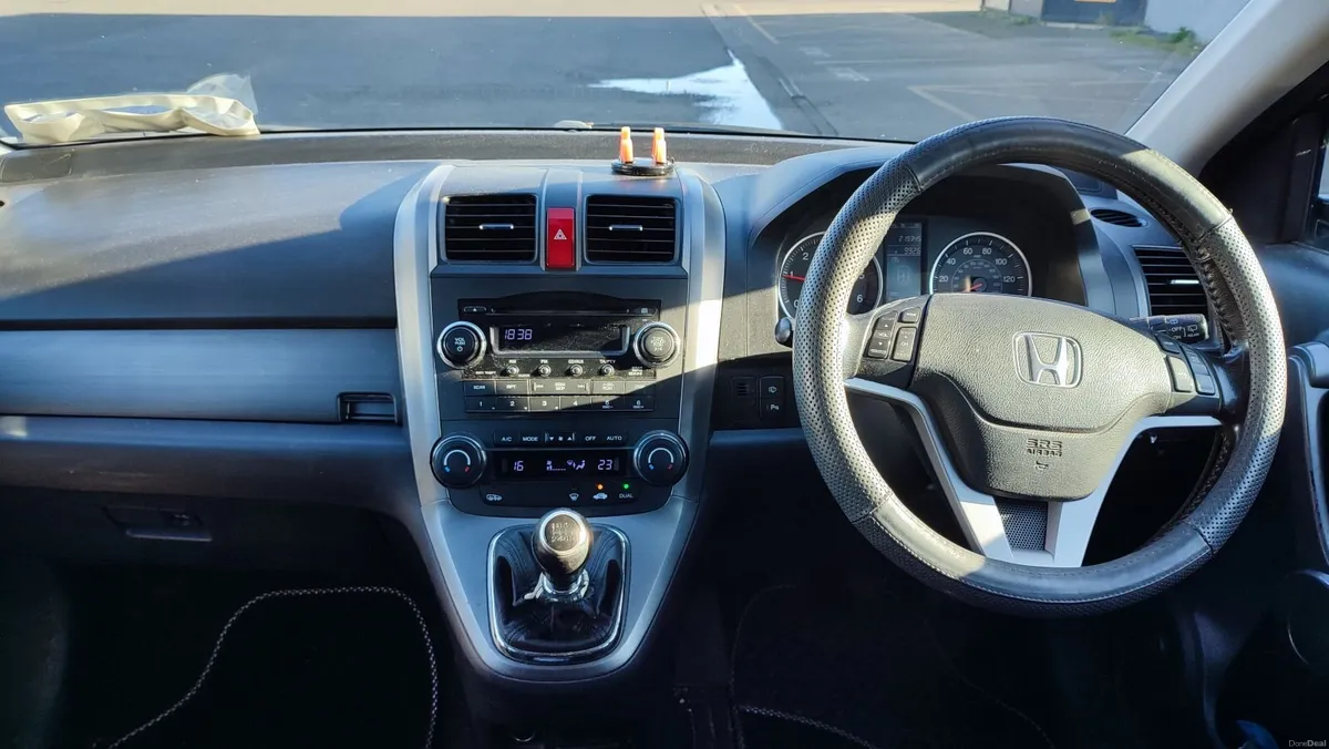 Honda CR-V NEW NCT 03.27  Tax 06.26 - Image 4