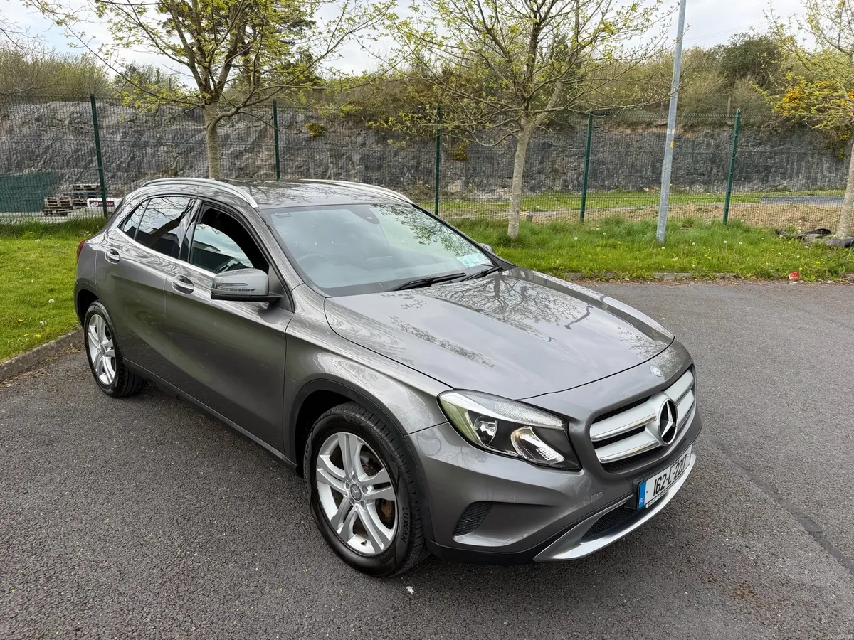 162 Mercedes GLA200D - Image 1