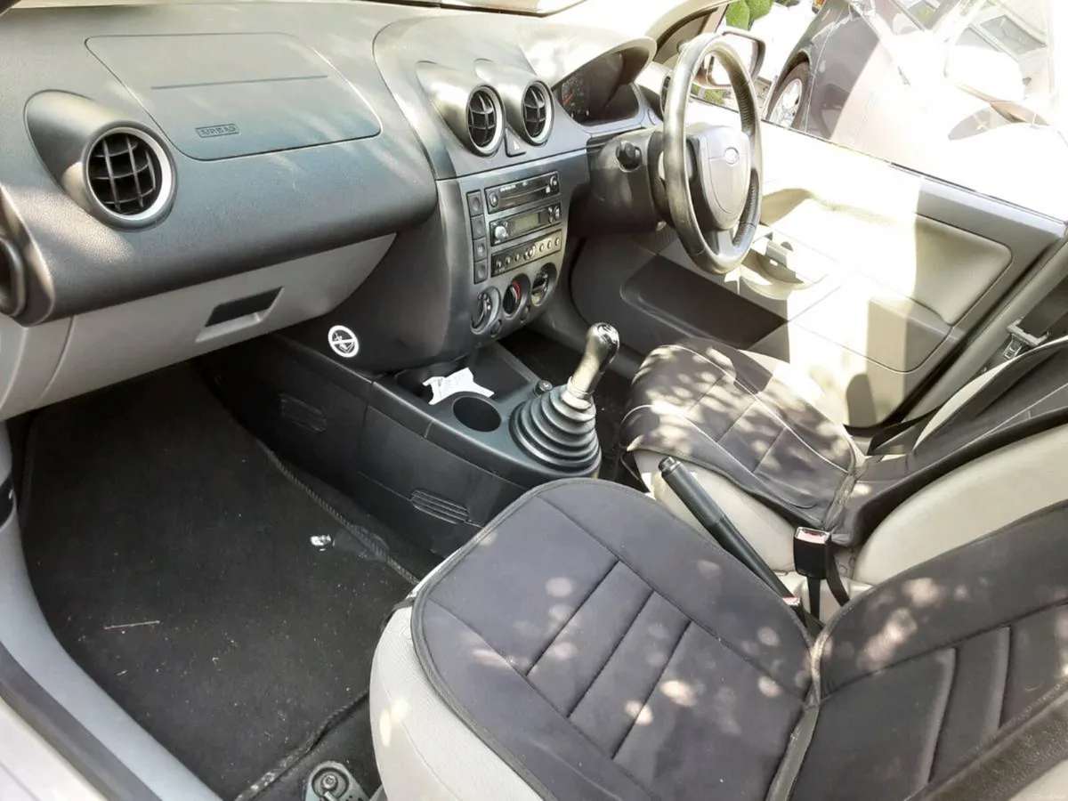 Ford fiesta - Image 3