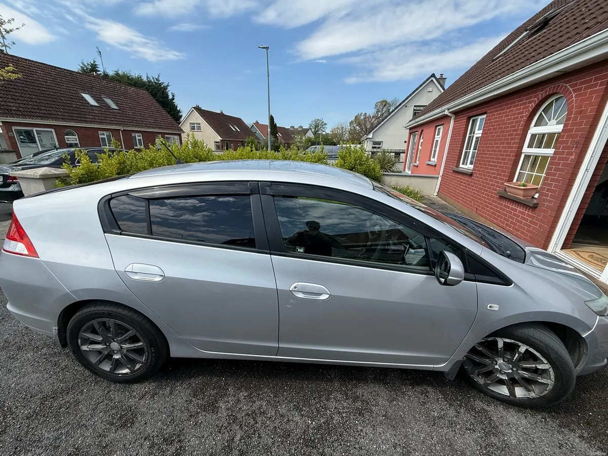 Honda insight 2010 Hybrid - Image 2