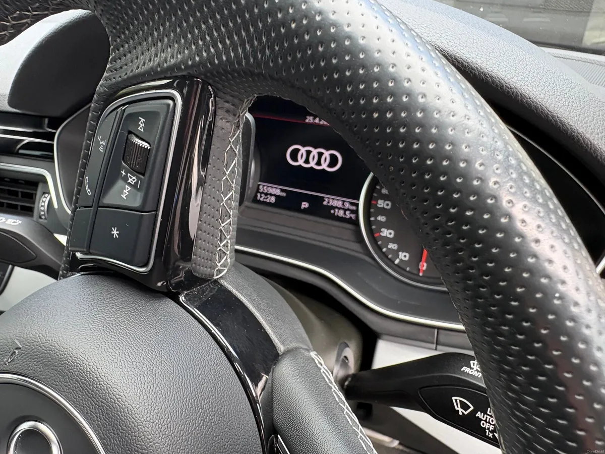 Audi A4 2023 - Image 2