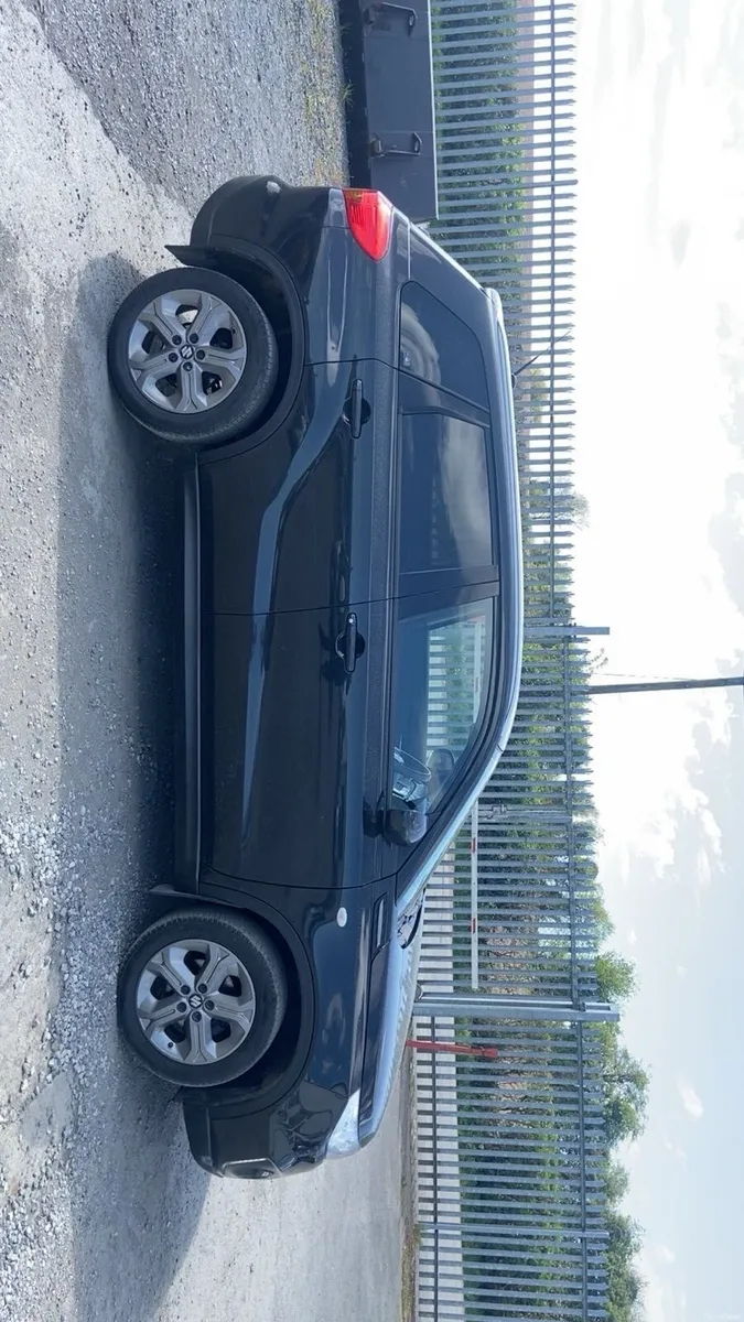 2018 Suzuki Vitara - Image 3