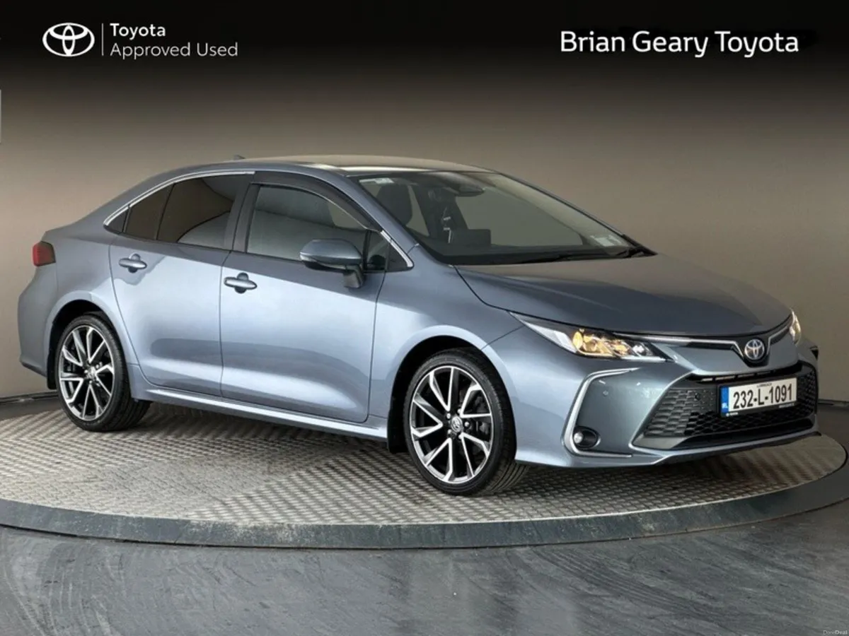 Toyota Corolla SOL SALOON 4DR AUTO - Image 1