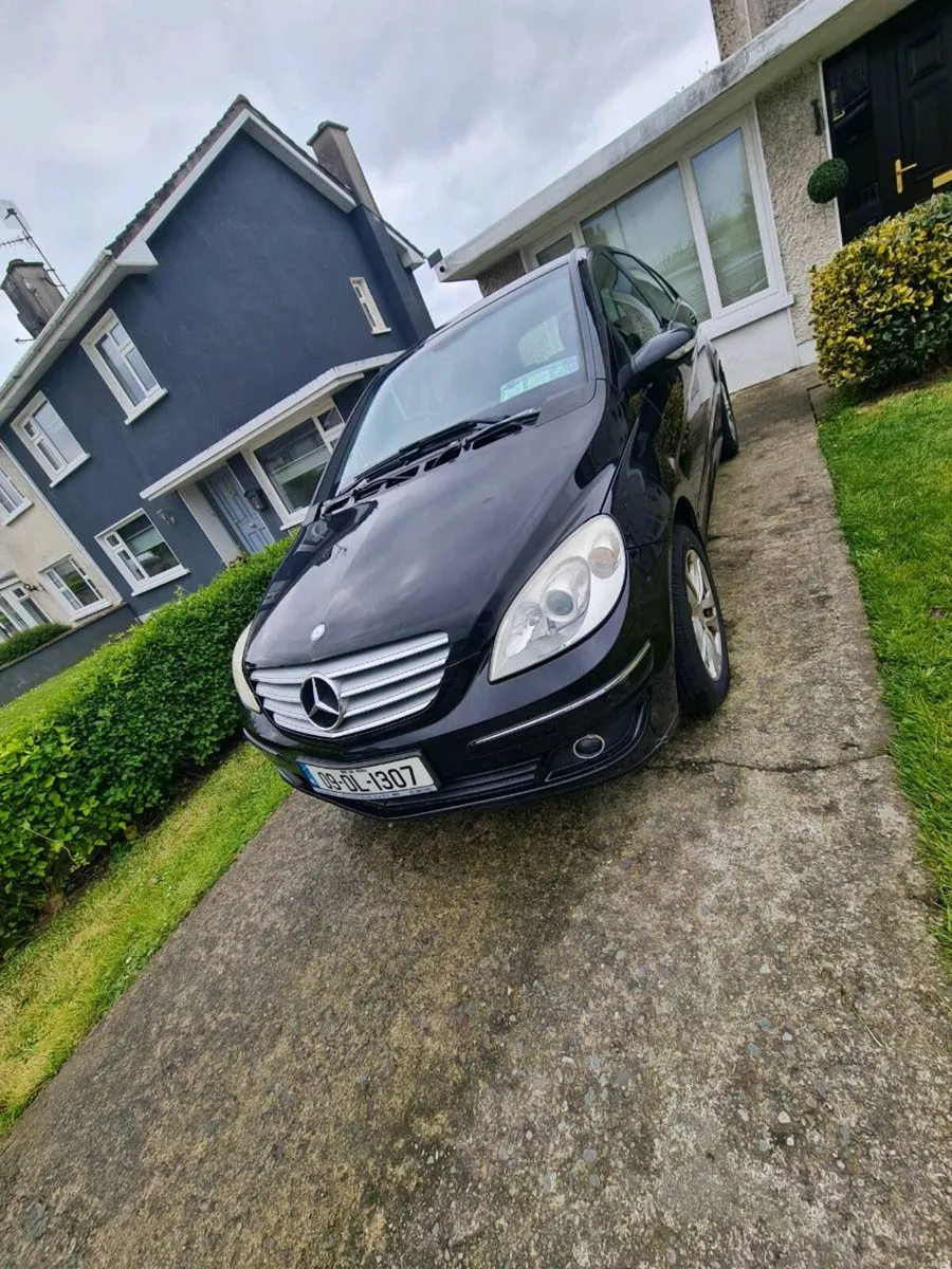 2009 B CLASS Mercedes  nct3/27 Cheap Tax - Image 1
