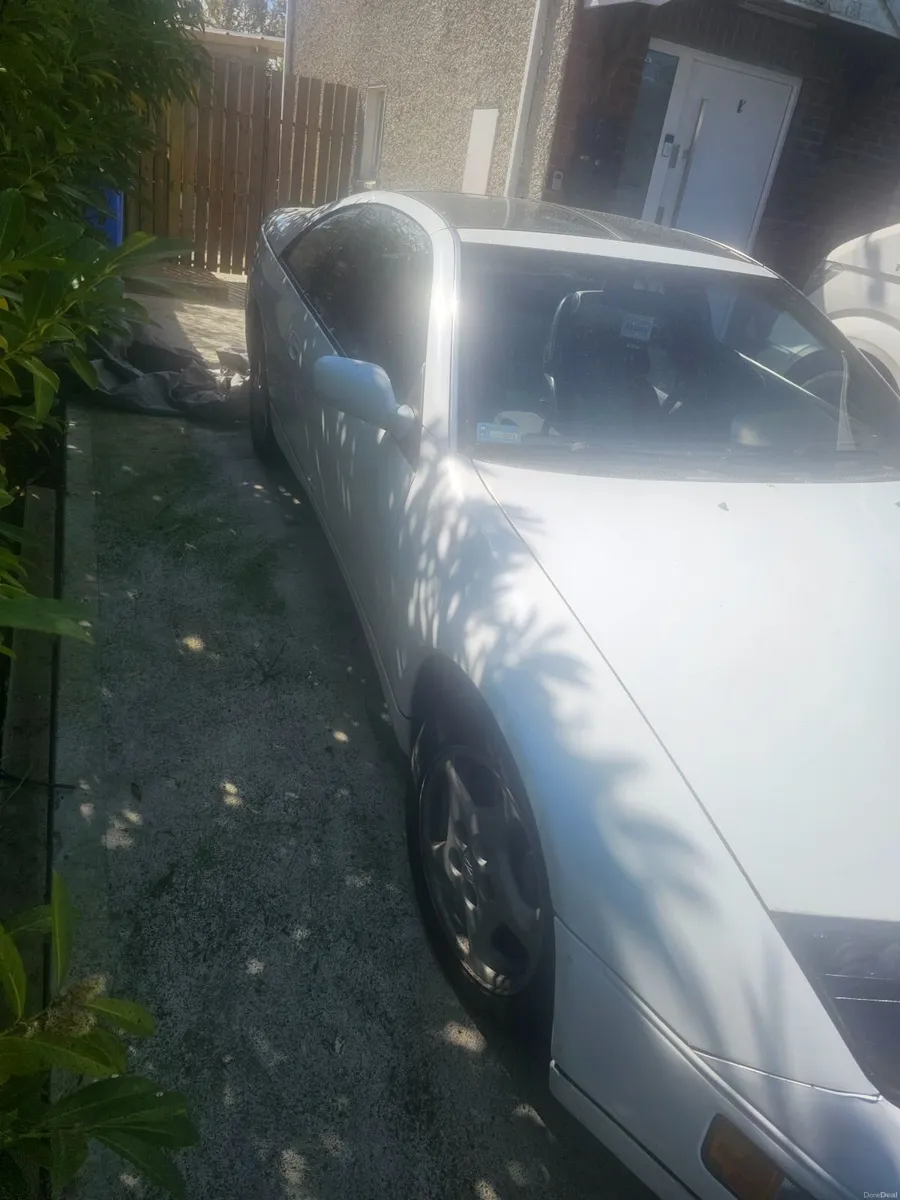 NISSAN 300ZX - Image 3