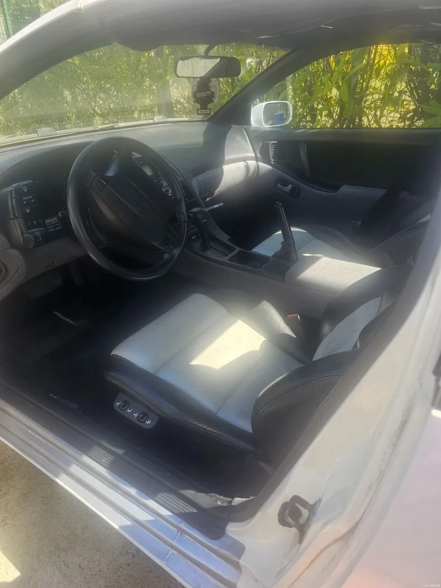 NISSAN 300ZX - Image 5